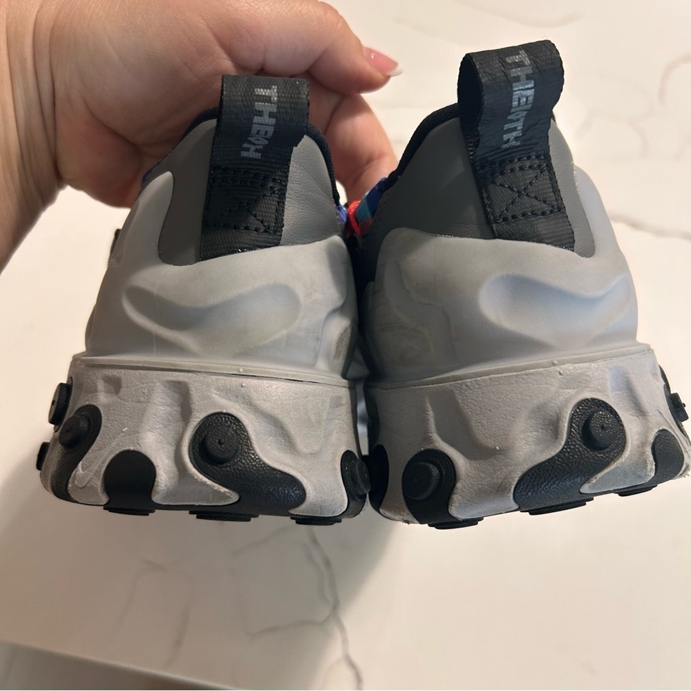 Nike React Sertu AT5301-004 Iron Grey Multi Sz 9.5 Running Shoes Rare Colorway - Picture 13 of 13